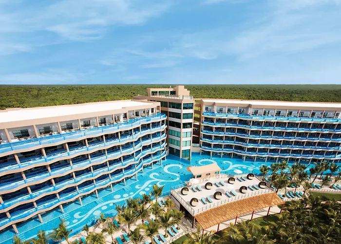Resort El Dorado Seaside Oceanfront, & Inclusive - Adults Only