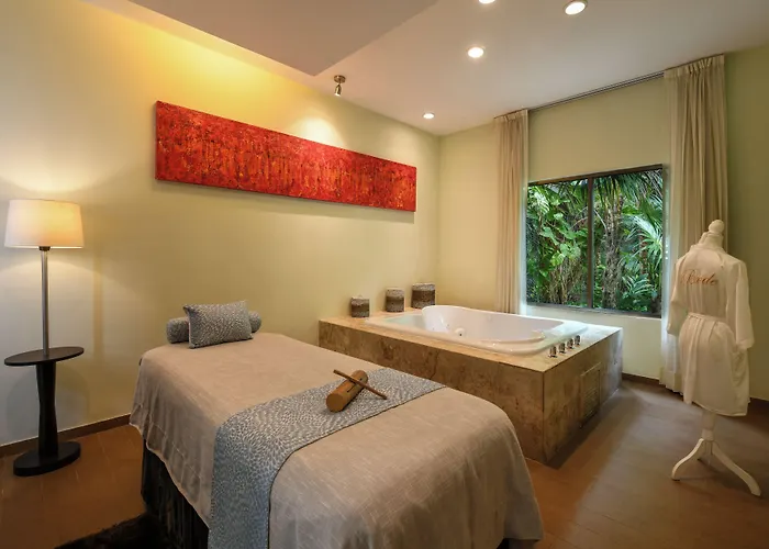 Resort El Dorado Seaside Oceanfront, & Inclusive - Adults Only