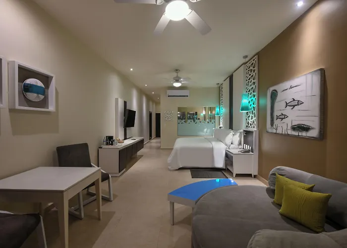 Resort El Dorado Seaside Oceanfront, & Inclusive - Adults Only Xpu Ha