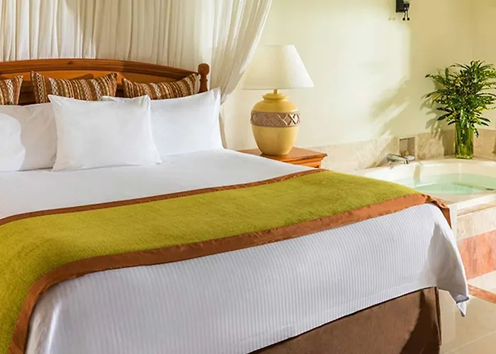 Resort El Dorado Seaside Oceanfront, & Inclusive - Adults Only